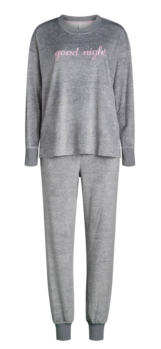 Joyspun grey pajamas