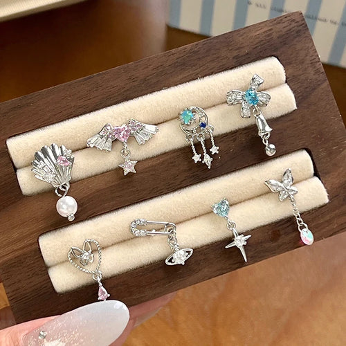 1 Pcs Bowknot Christmas Bell Zircon Silver Color Stainless Steel Ear Bone Cute Earring for Women Cochlea Accessories Puncture